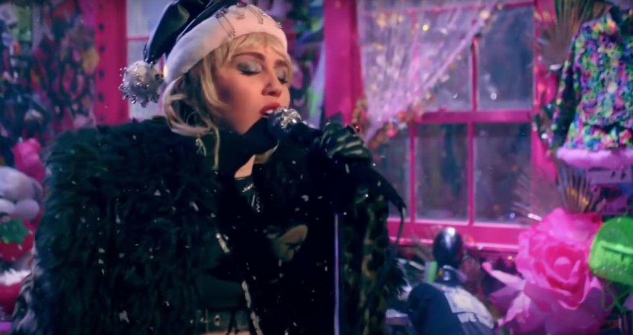 Miley Cyrus - Last Christmas